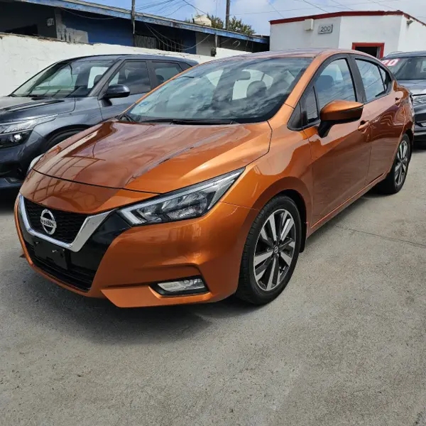 Nissan Versa Exclusive 2020, color Naranja , 87,093 km, en Seminuevos Baja