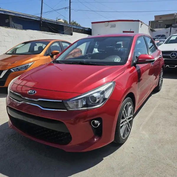 Kia Rio HB EX 2020, color Rojo, 74,580 km, en Seminuevos Baja