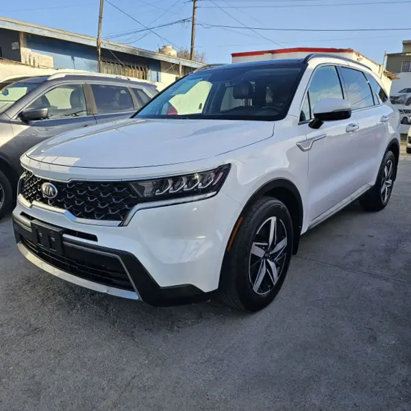 Kia Sorento EX Pack 2021, color Blanco, 107,992 km, en Seminuevos Baja