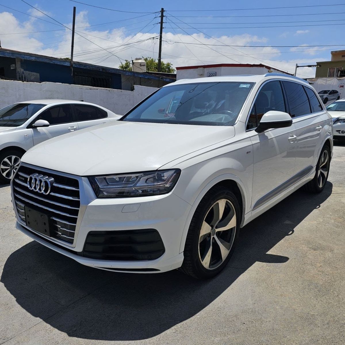 Audi Q7 S line 7 Pasajeros 2018 en Ensenada - Imagen 1
