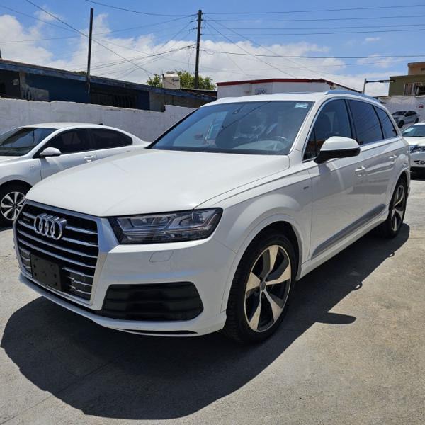 Audi Q7 S line 7 Pasajeros 2018, color Blanco, 75,670 km, en Seminuevos Baja